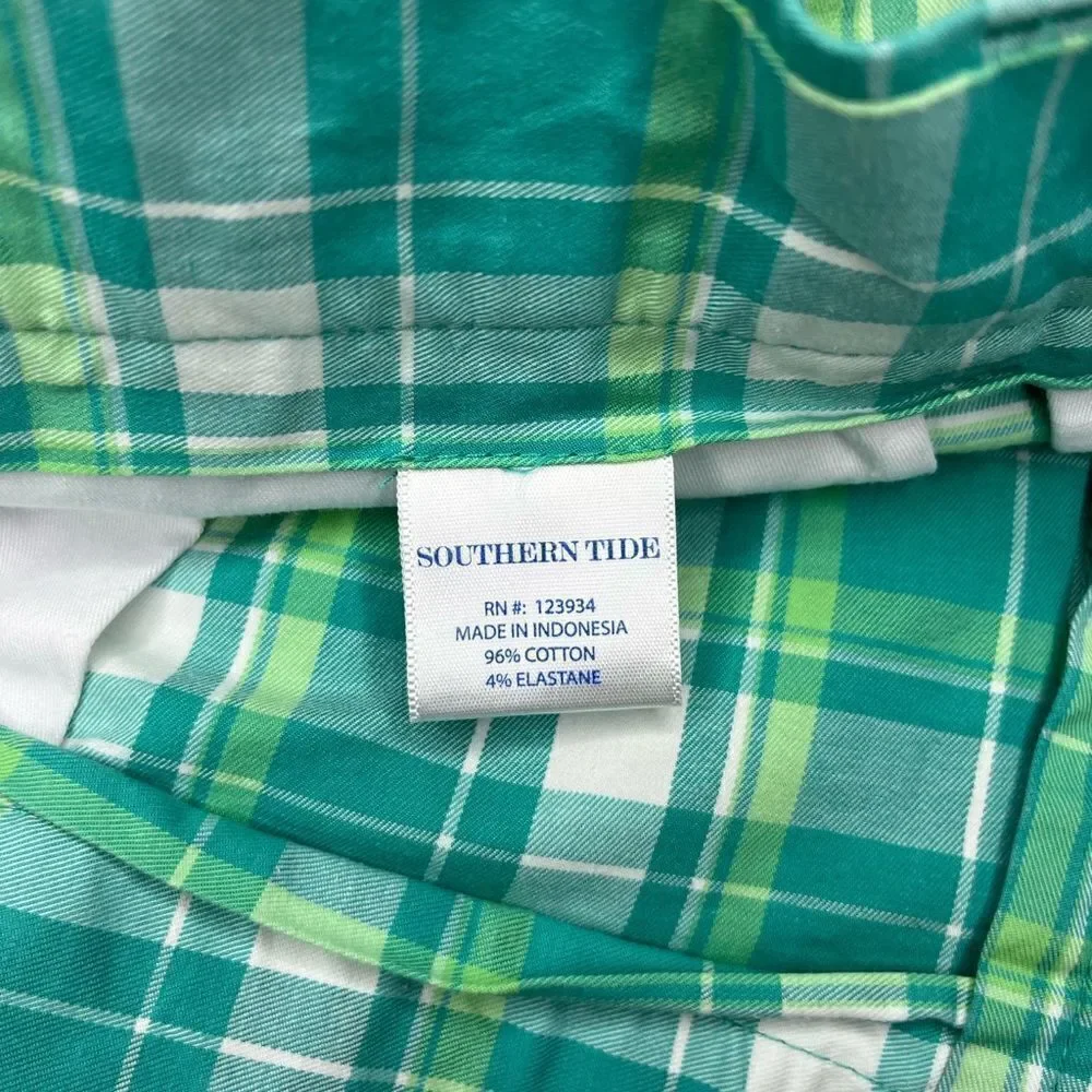 Southern Tide green plaid shorts sz 35
